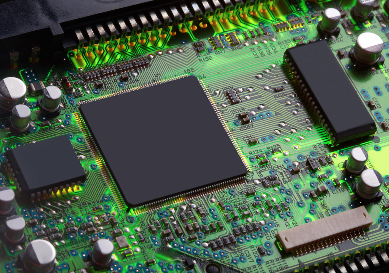 回收博通以太網(wǎng)IC，安森美IGBT模塊，賽靈思FPGA芯片，Microchip傳感器