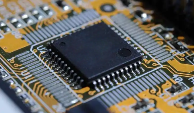 回收 [Broadcom] PCIe 交換機(jī)、以太網(wǎng)交換機(jī)、汽車 PHY、以太網(wǎng) PHY 收發(fā)器